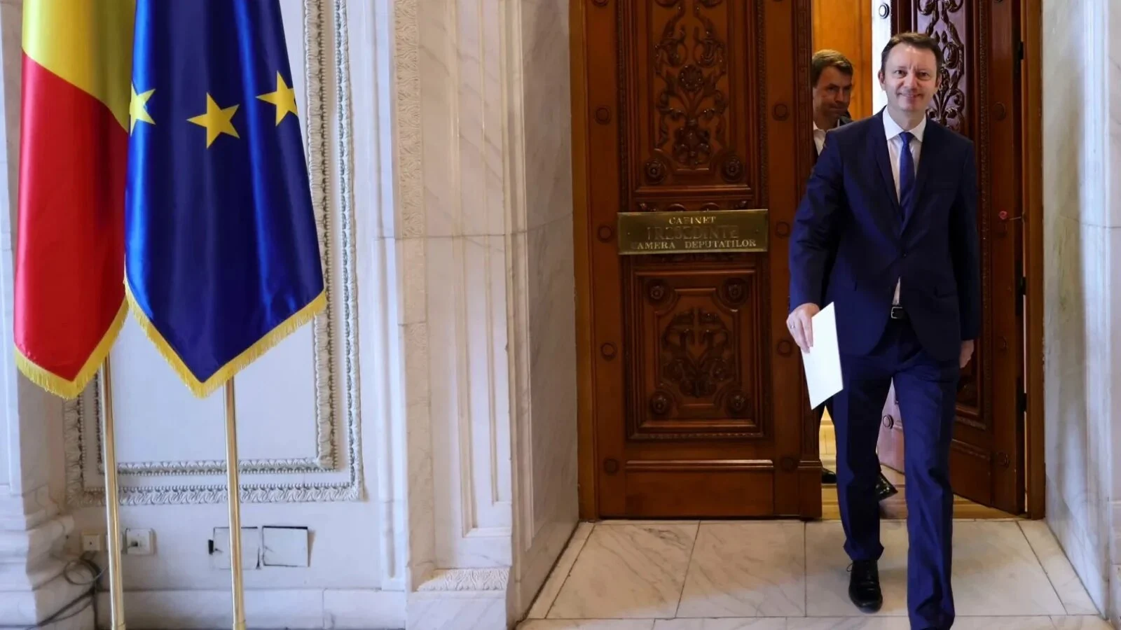 Decizii majore în PNL, înainte de votul pe Guvernul Mureșan! Cine nu votează o să fie exclus (surse)