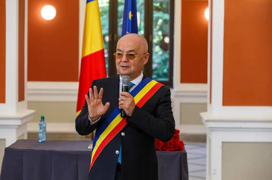 Emil Boc, revoltat pe birocrația din România: „Durează mai mult contestațiile decât execuțiile. E inadmisibil”