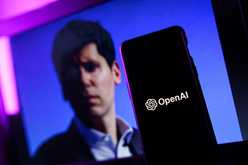 Sam Altman, directorul OpenAI: Beneficiile inteligenței artificiale justifică asumarea unor riscuri