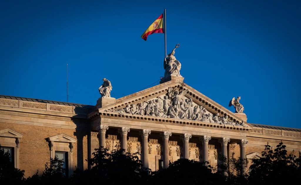 Guvernul Spaniei a aprobat două decrete privind locuinţele, a căror respingere de către parlament l-a determinat pe premierul Pedro Sanchez să convoace alegeri anticipate