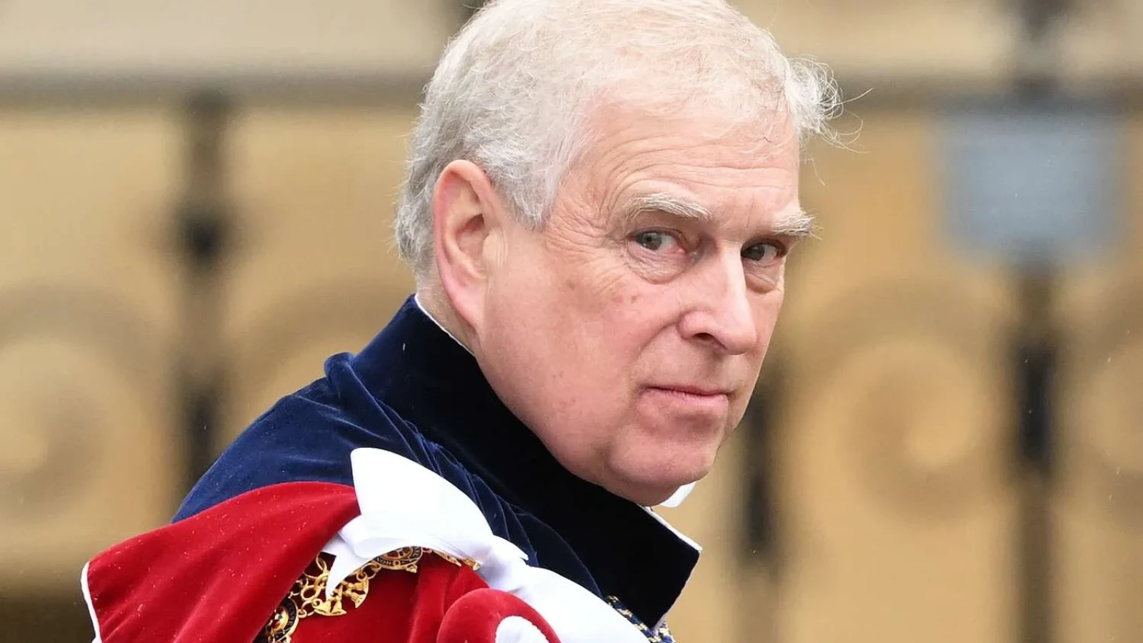 Anchetă cu probleme în cazul Epstein: Poliţia britanică recunoaşte că percheziţiile în legătură cu arestarea fostului prinţ Andrew au fost ilegale