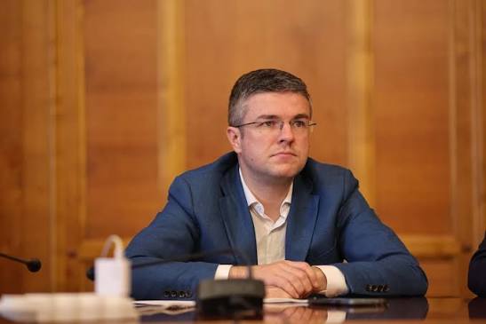 Opt ani de blocaj, gata! România își caută resursele din subsol. Ministrul Darău: „Nu înseamnă că de mâine începem să exploatăm noi zăcăminte”