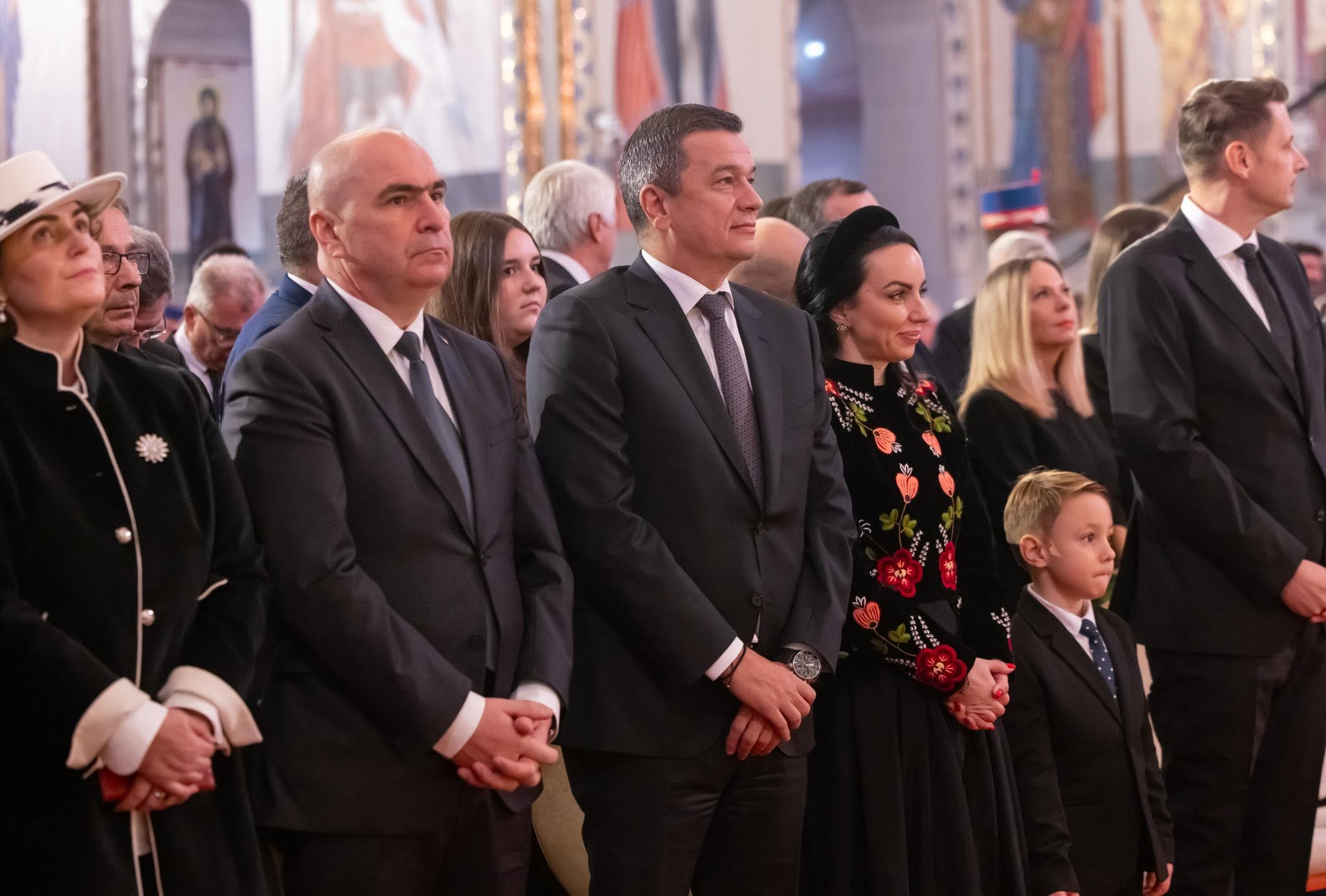 Sorin Grindeanu îl atacă dur pe Ilie Bolojan: „Scumpirile apasă pe bugetele familiilor, salariile nu mai țin pasul cu prețurile”