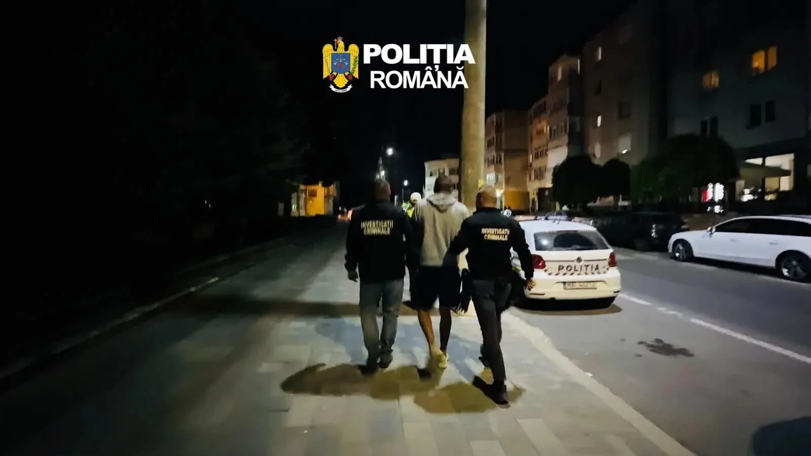 Tânăr arestat la Constanța după agresarea unei fete de 14 ani și distrugerea unei oglinzi a mașinii de poliție
