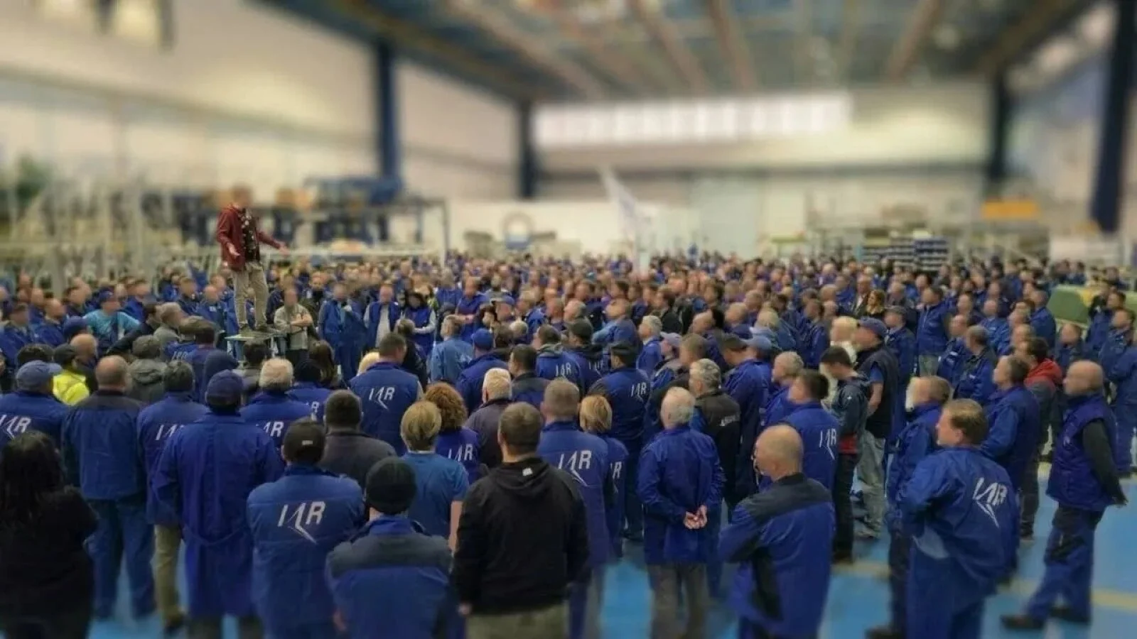 Scandal la IAR Ghimbav după protestul angajaților. Directorul explică cine stabilește indemnizațiile din CA și dezvăluie salariul mediu din fabrică