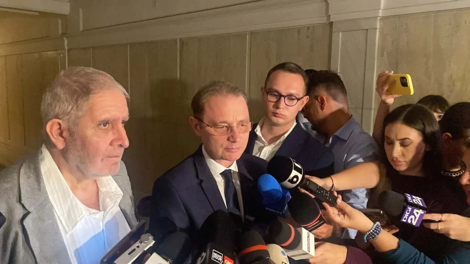 SURSE PSD, PNL, USR și UDMR nu i-au spus 'NU' lui Luca Niculescu - Cum se poziționează partidele din fosta Coaliție