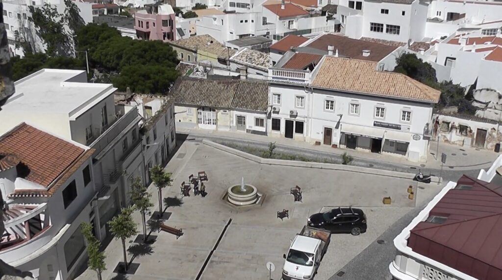 Trei muncitori în construcţii găsiţi morţi pe şantierul unui rezervor de apă din Portugalia / Potrivit presei, ar fi români