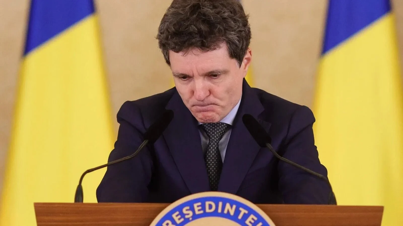 Nicușor Dan scoate „arma” anticipatelor? Reacții din PSD, PNL, USR și UDMR: „Nu e de dorit, dar nici de speriat” / „E doar o bârfă lansată de PSD” / „Este cacealma”