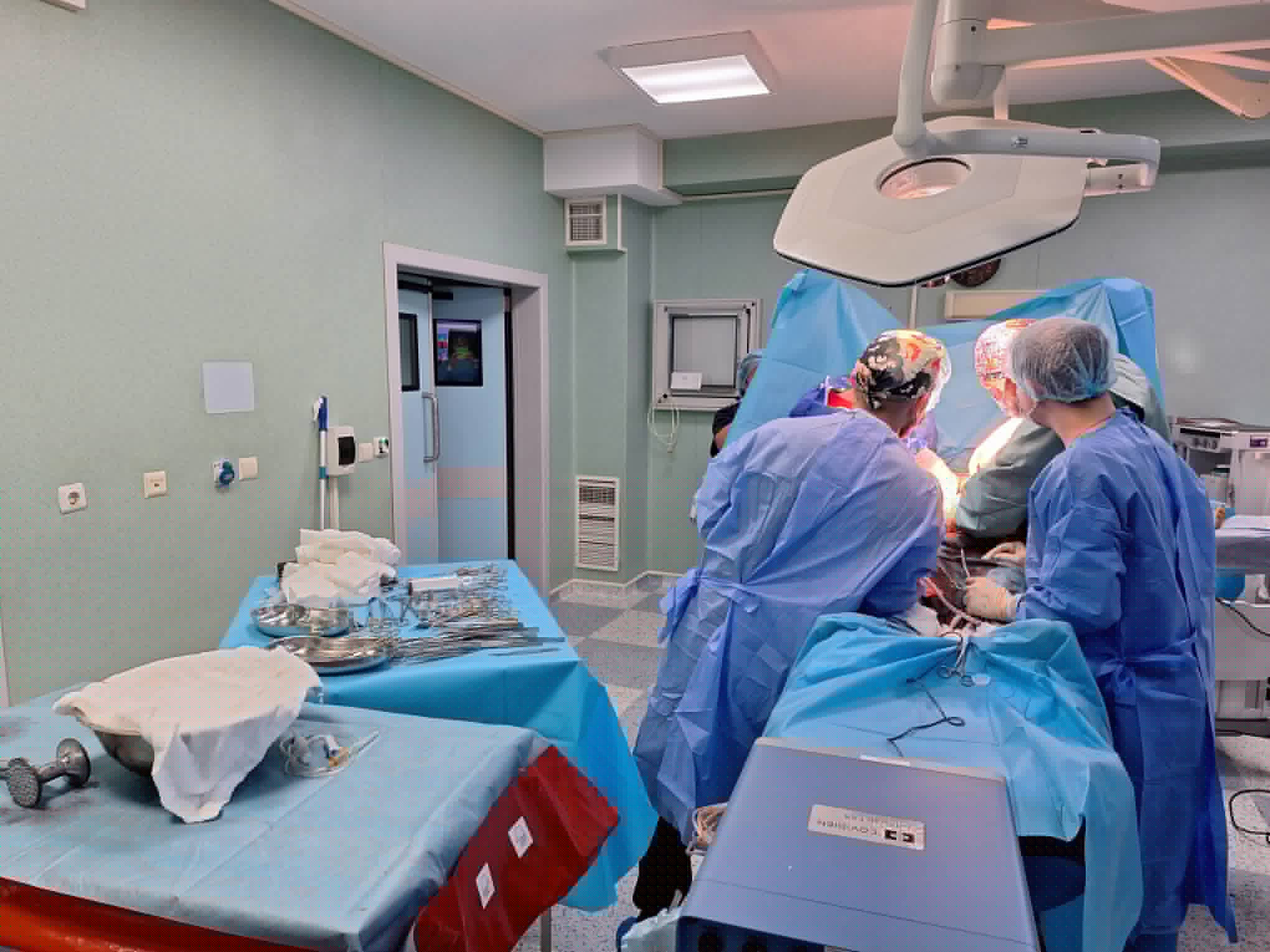 Cluj-Napoca, capitala transplantului timp de patru zile! Specialiști de pe trei continente vin în oraș, iar sâmbătă medicii aleargă cot la cot cu pacienții