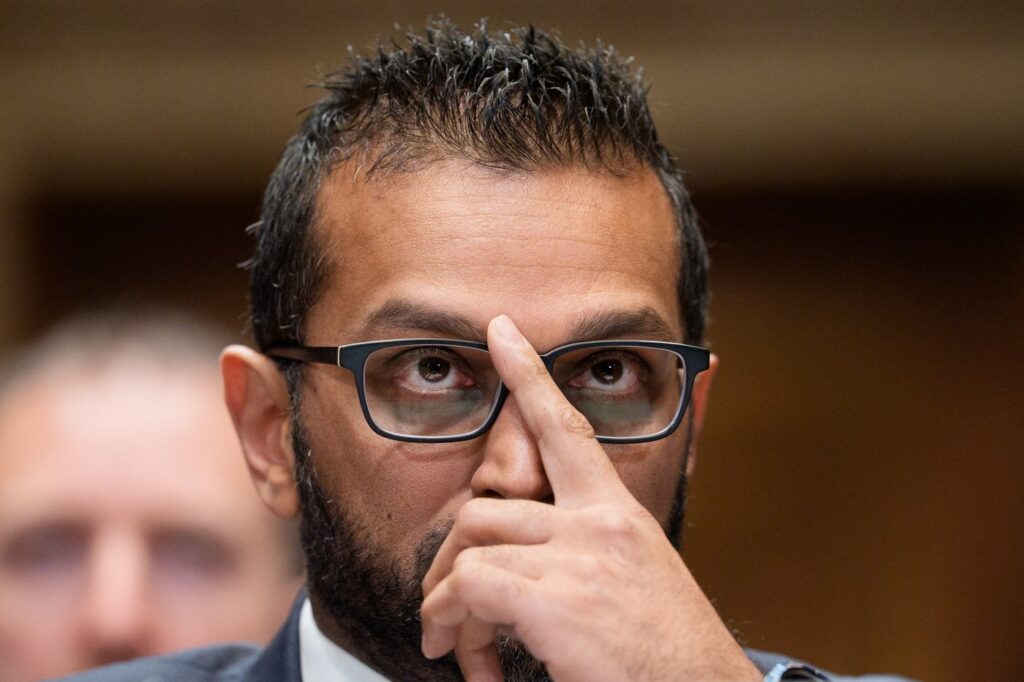 FBI afirmă că directorul său, Kash Patel, s-ar afla în statul american Virginia, nu în Rusia