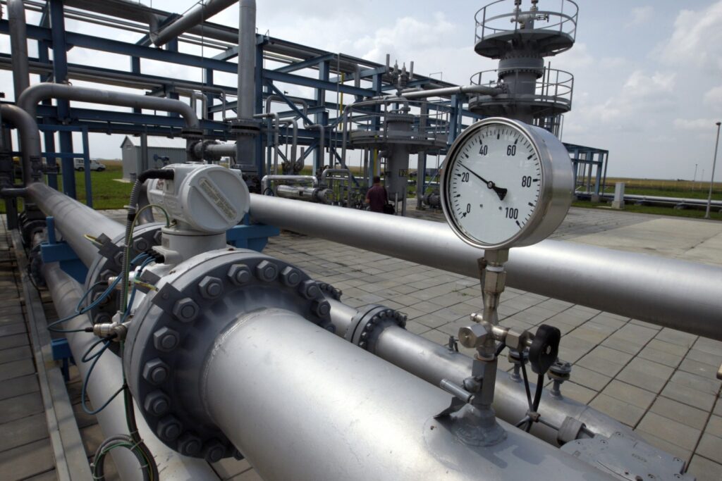Reuters: Veniturile din petrol şi gaze ale Rusiei ar urma să crească cu 10% luna aceasta, la 12 miliarde de dolari