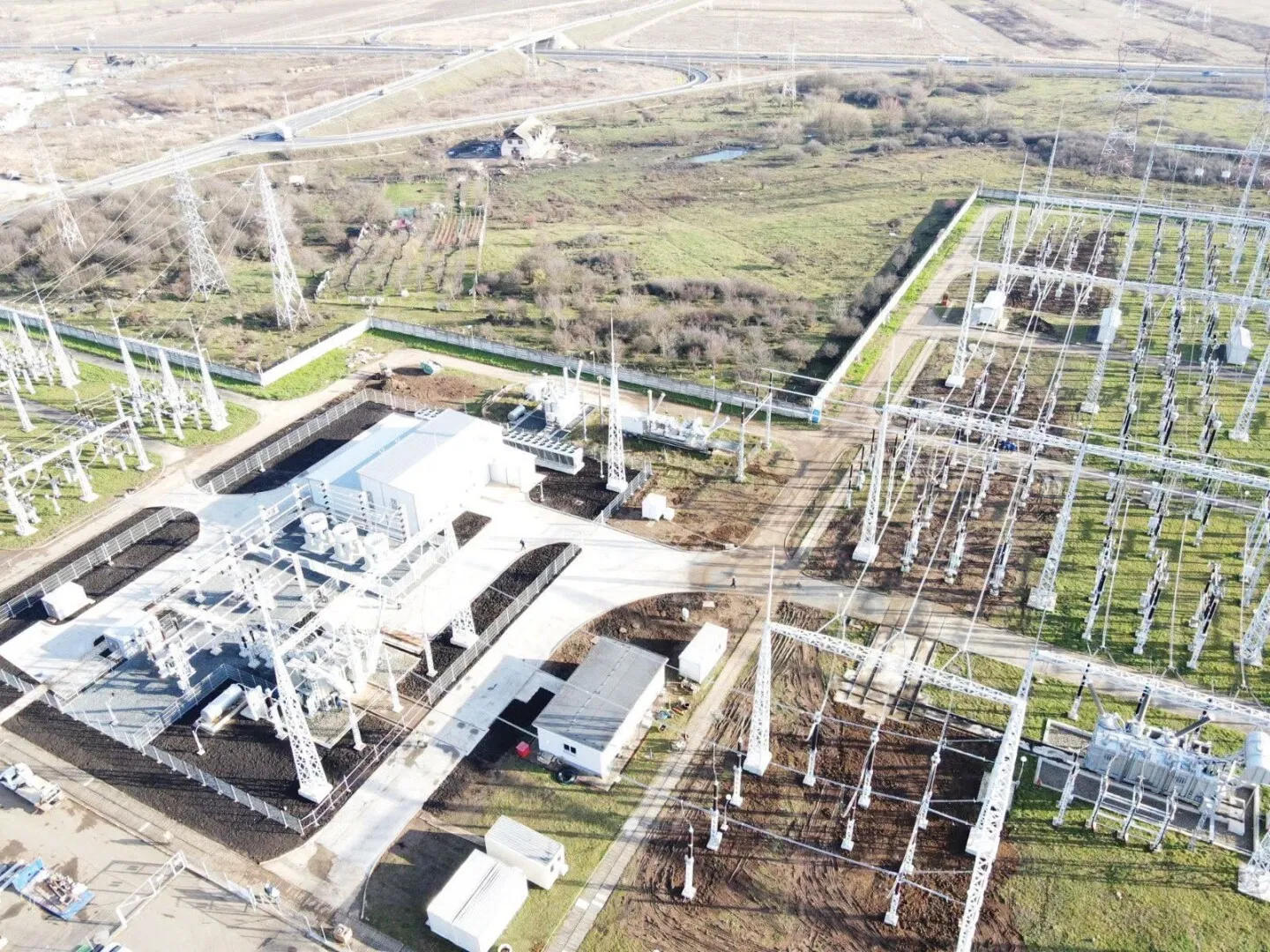 În plină criză s-a pus în mișcare noul pol energetic al României: Va produce cu 20% mai mult, față de cele două reactoare de la Cernavodă