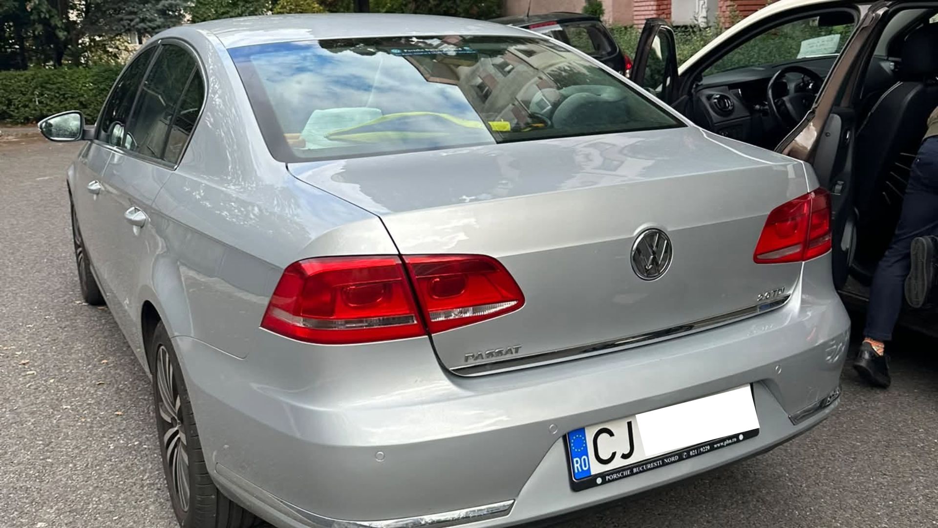 Scandal în Cluj după o vizită la spital cu un bebeluș! Un tată a căutat 40 de minute un loc de parcare, și-a găsit mașina blocată și a chemat Poliția