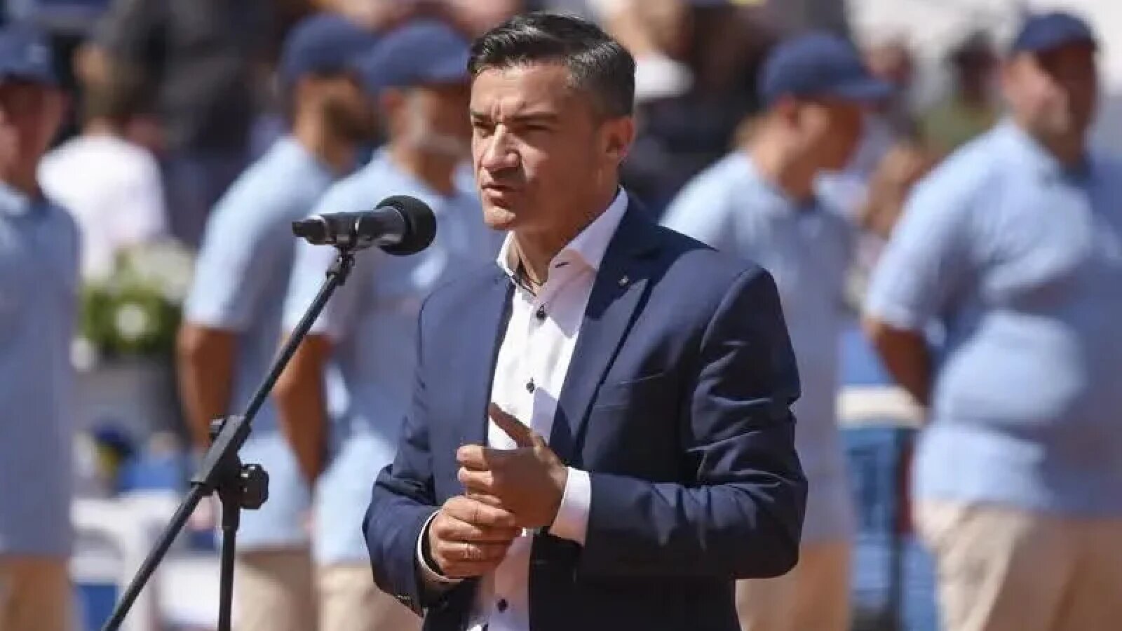 Mihai Chirica îl atacă dur pe Alexandru Muraru după decizia de a nu vota Guvernul Niculescu