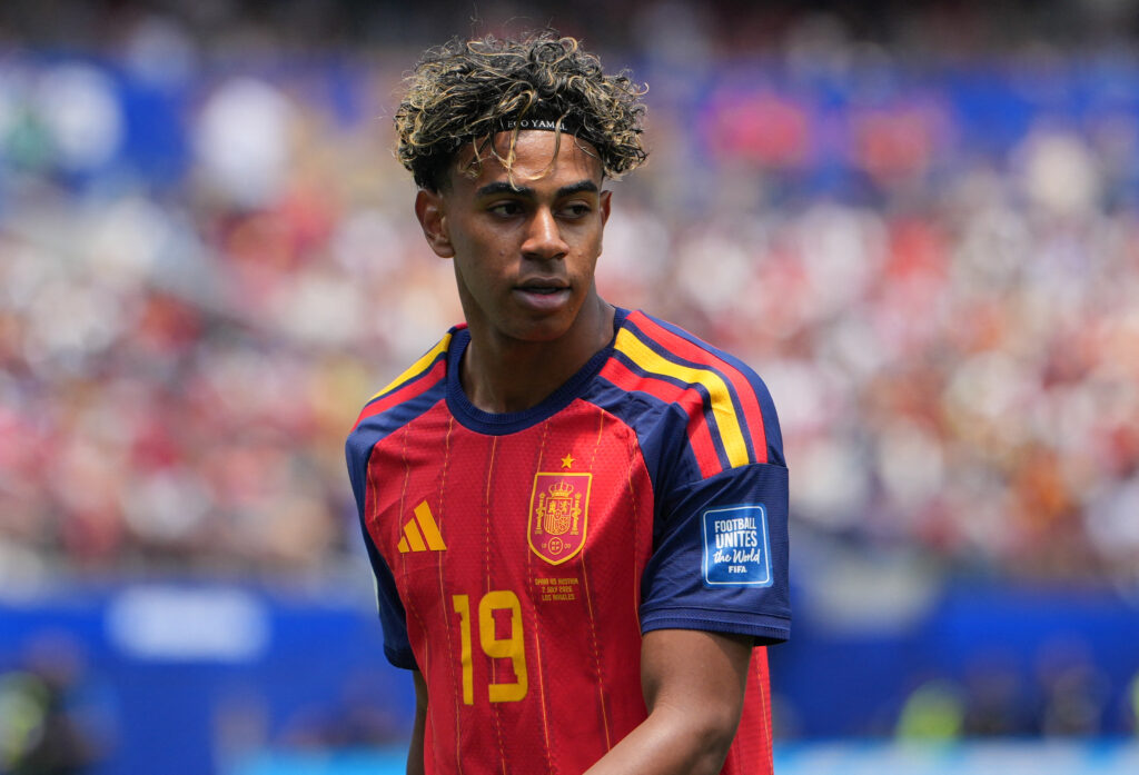 France Football spune că „Rodri a luat voturi de la Lamine Yamal” la Balonul de Aur 2026