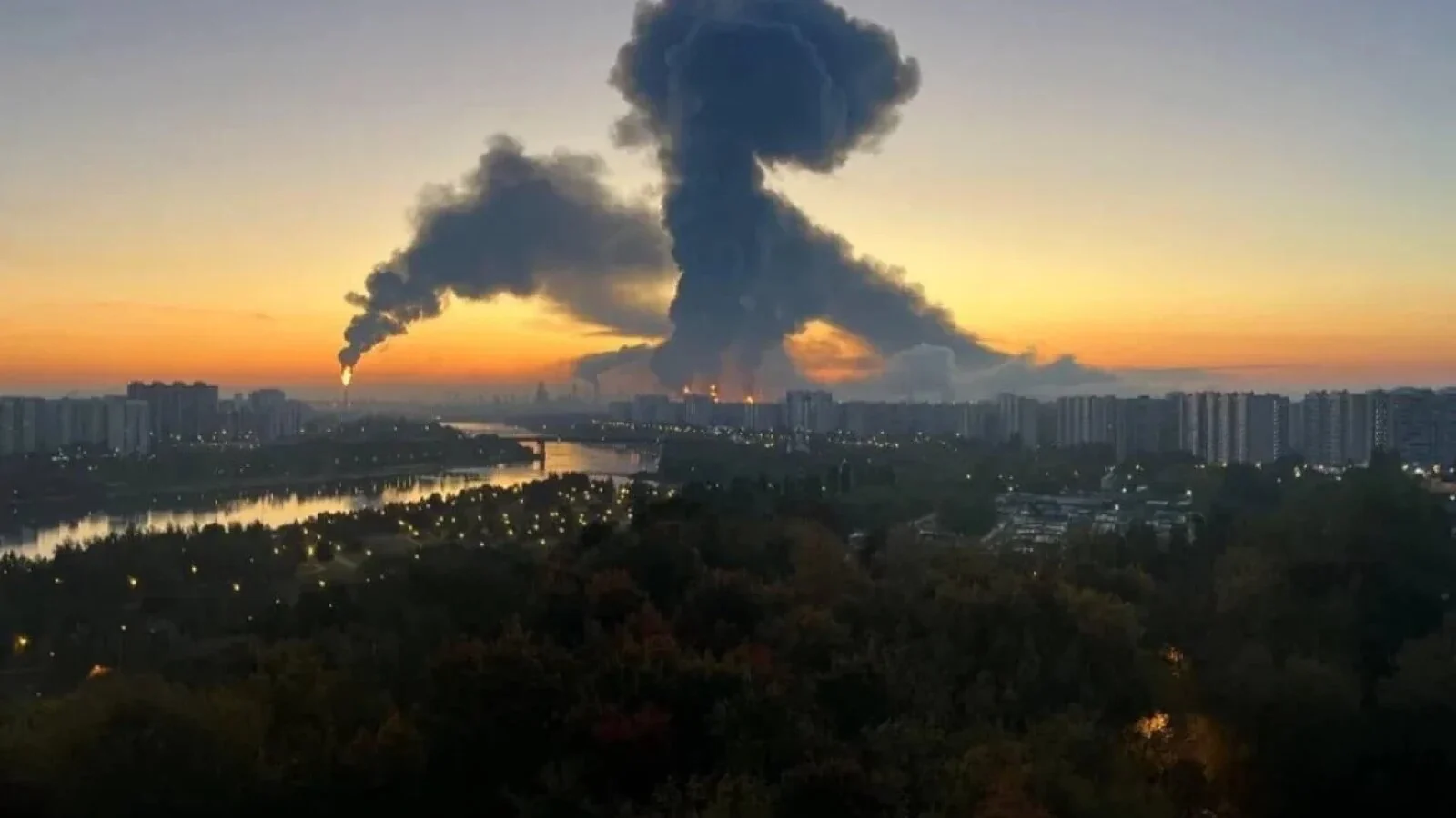 Moscova, vizată de un atac masiv cu drone în cursul nopții - Zboruri suspendate pe aeroporturile principale