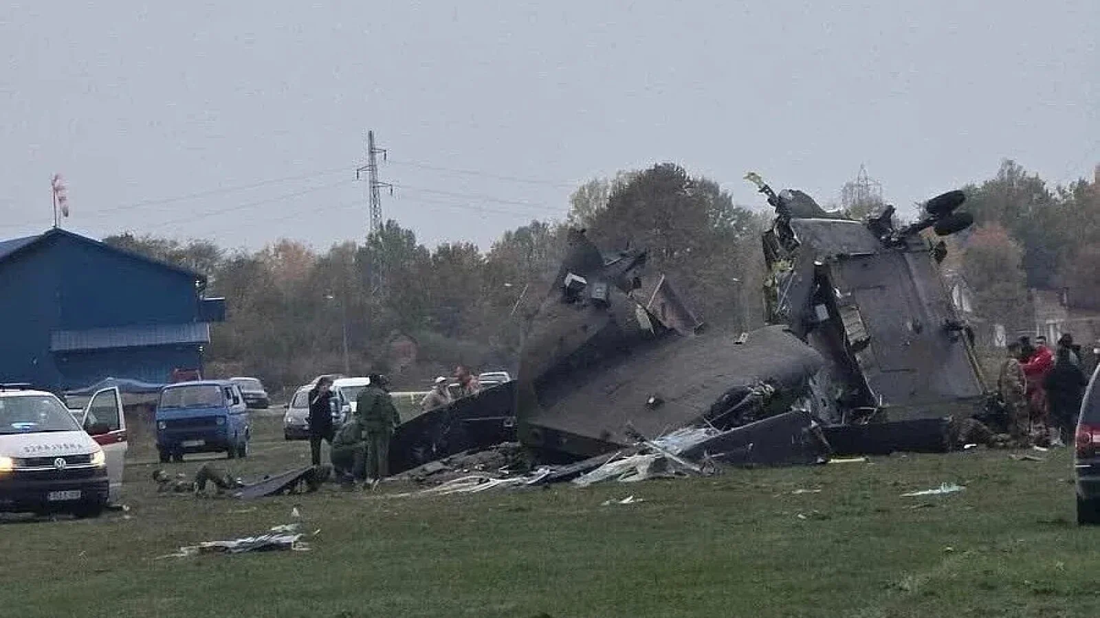 VIDEO Tragedie în timpul unei misiuni militare internaționale: Un elicopter al armatei italiene s-a prăbușit în Bosnia. Cel puțin 15 victime