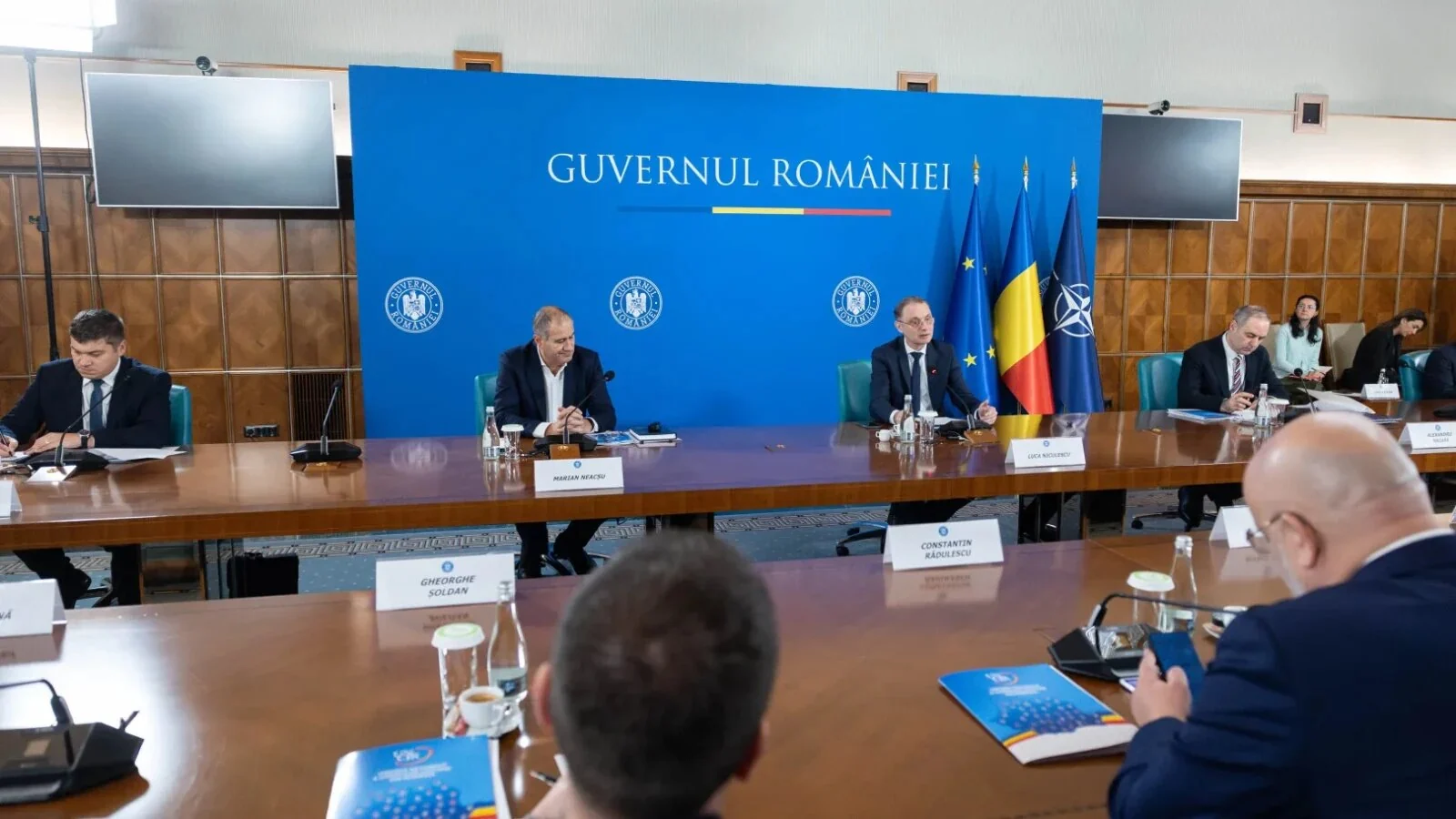 Prima companie de stat în care noul Guvern crește salariile