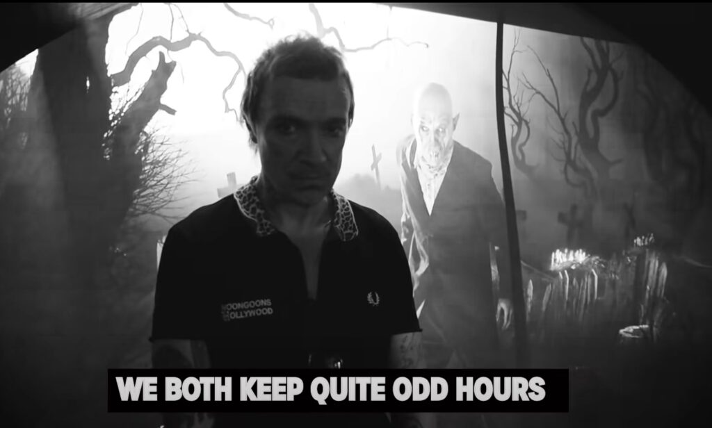 VIDEO The Prodigy marchează Halloween-ul cu un clip realizat la Castelul Bran / Au ajuns aici după apariția de la Rockstadt Extreme Fest 2026